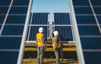 Solar power station engineers